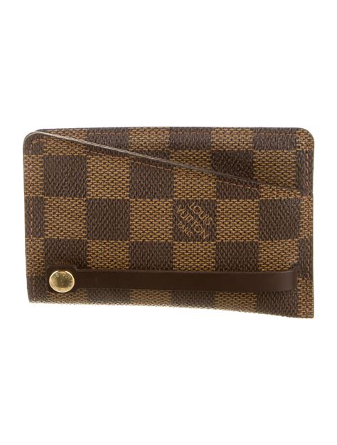 Louis Vuitton Vintage 2002 International Wallet 